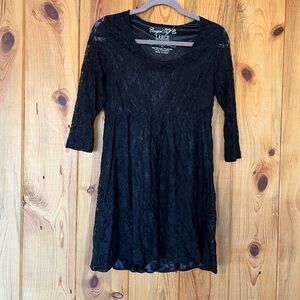 Cowgirl Tuff women’s lg lace dress